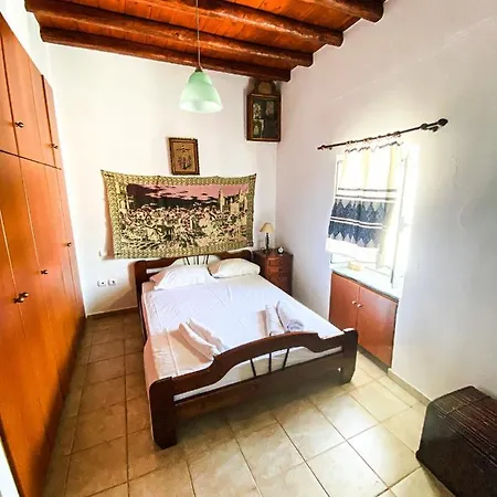 Lagadi House *